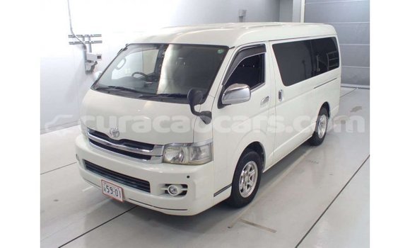 Buy Import Toyota Regius White Car in Import - Dubai in Curacao Buy Import Toyota Regius White Car in Import - Dubai in Curacao