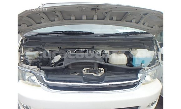 Buy Import Toyota Regius White Car in Import - Dubai in Curacao Buy Import Toyota Regius White Car in Import - Dubai in Curacao