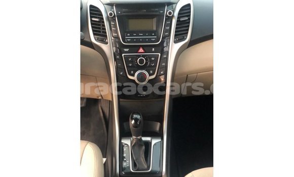Buy Import Hyundai Elantra Red Car in Import - Dubai in Curacao Buy Import Hyundai Elantra Red Car in Import - Dubai in Curacao