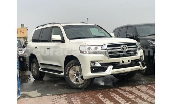 Buy Import Toyota Land Cruiser White Car in Import - Dubai in Curacao Buy Import Toyota Land Cruiser White Car in Import - Dubai in Curacao