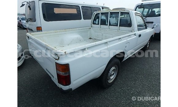 Buy Import Toyota Hilux White Car in Import - Dubai in Curacao Buy Import Toyota Hilux White Car in Import - Dubai in Curacao