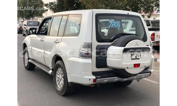 Buy Import Mitsubishi Pajero White Car in Import - Dubai in Curacao Buy Import Mitsubishi Pajero White Car in Import - Dubai in Curacao