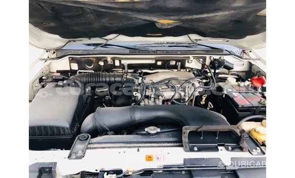 Buy Import Mitsubishi Pajero White Car in Import - Dubai in Curacao Buy Import Mitsubishi Pajero White Car in Import - Dubai in Curacao