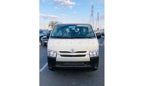 Buy Import Toyota Hiace White Car in Import - Dubai in Curacao Buy Import Toyota Hiace White Car in Import - Dubai in Curacao