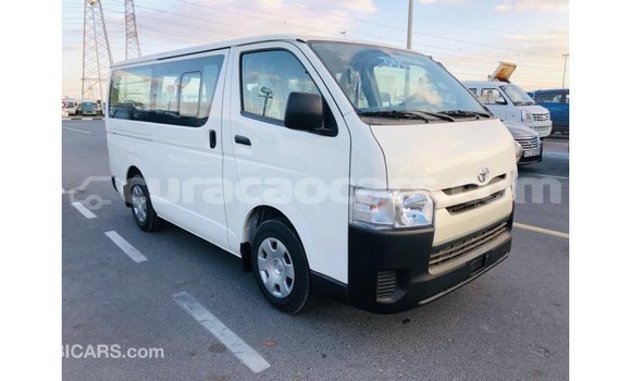Buy Import Toyota Hiace White Car in Import - Dubai in Curacao Buy Import Toyota Hiace White Car in Import - Dubai in Curacao