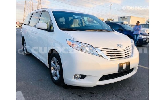 Buy Import Toyota Sienna White Car in Import - Dubai in Curacao Buy Import Toyota Sienna White Car in Import - Dubai in Curacao