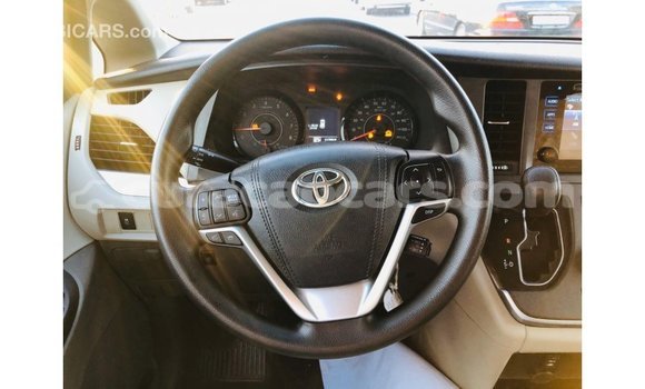 Buy Import Toyota Sienna White Car in Import - Dubai in Curacao Buy Import Toyota Sienna White Car in Import - Dubai in Curacao