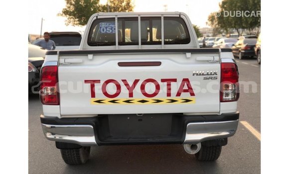 Buy Import Toyota Hilux White Car in Import - Dubai in Curacao Buy Import Toyota Hilux White Car in Import - Dubai in Curacao