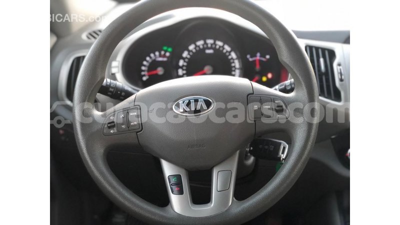 Big with watermark kia sportage curacao import dubai 3421