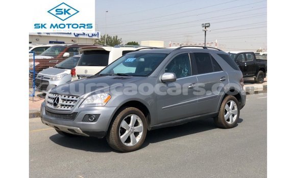 Buy Import Mercedes-Benz 190 (W201) Other Car in Import - Dubai in Curacao Buy Import Mercedes-Benz 190 (W201) Other Car in Import - Dubai in Curacao