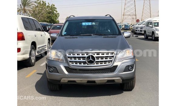 Buy Import Mercedes-Benz 190 (W201) Other Car in Import - Dubai in Curacao Buy Import Mercedes-Benz 190 (W201) Other Car in Import - Dubai in Curacao