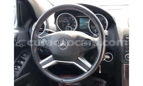 Buy Import Mercedes-Benz 190 (W201) Other Car in Import - Dubai in Curacao Buy Import Mercedes-Benz 190 (W201) Other Car in Import - Dubai in Curacao