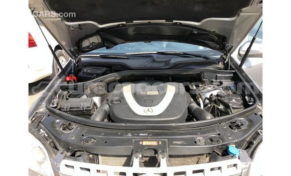 Buy Import Mercedes-Benz 190 (W201) Other Car in Import - Dubai in Curacao Buy Import Mercedes-Benz 190 (W201) Other Car in Import - Dubai in Curacao