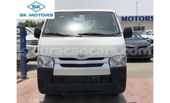Buy Import Toyota Hiace White Car in Import - Dubai in Curacao Buy Import Toyota Hiace White Car in Import - Dubai in Curacao