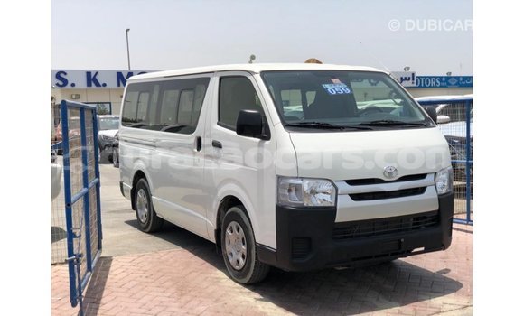 Buy Import Toyota Hiace White Car in Import - Dubai in Curacao Buy Import Toyota Hiace White Car in Import - Dubai in Curacao