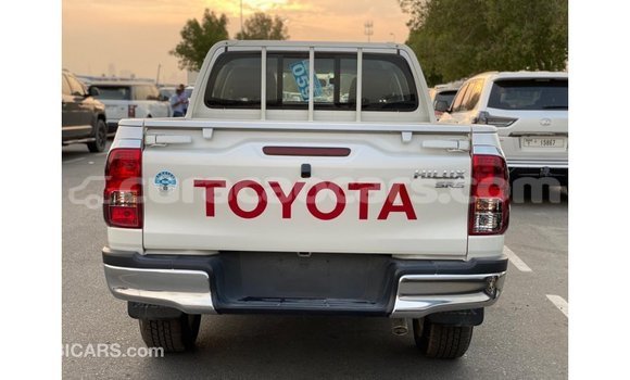 Buy Import Toyota Hilux White Car in Import - Dubai in Curacao Buy Import Toyota Hilux White Car in Import - Dubai in Curacao