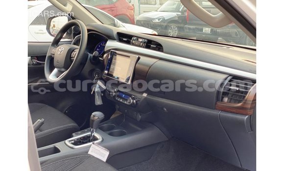 Buy Import Toyota Hilux White Car in Import - Dubai in Curacao Buy Import Toyota Hilux White Car in Import - Dubai in Curacao