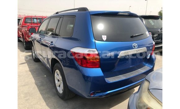 Buy Import Toyota Highlander Blue Car in Import - Dubai in Curacao Buy Import Toyota Highlander Blue Car in Import - Dubai in Curacao