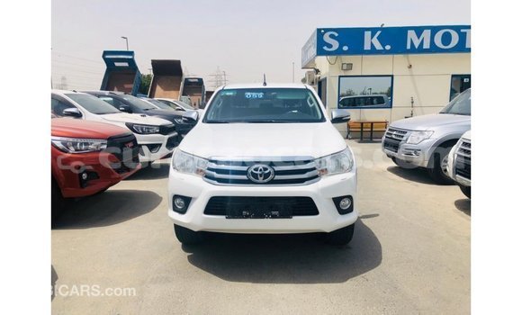 Buy Import Toyota Hilux White Car in Import - Dubai in Curacao Buy Import Toyota Hilux White Car in Import - Dubai in Curacao