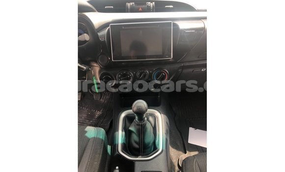 Buy Import Toyota Hilux White Car in Import - Dubai in Curacao Buy Import Toyota Hilux White Car in Import - Dubai in Curacao