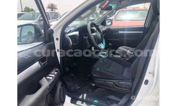 Buy Import Toyota Hilux White Car in Import - Dubai in Curacao Buy Import Toyota Hilux White Car in Import - Dubai in Curacao