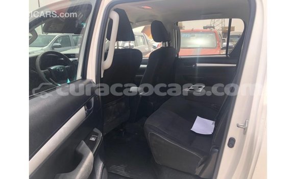 Buy Import Toyota Hilux White Car in Import - Dubai in Curacao Buy Import Toyota Hilux White Car in Import - Dubai in Curacao