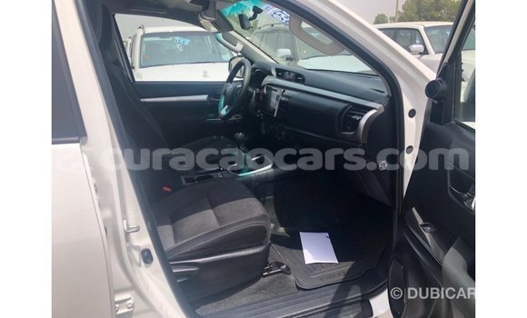 Buy Import Toyota Hilux White Car in Import - Dubai in Curacao Buy Import Toyota Hilux White Car in Import - Dubai in Curacao