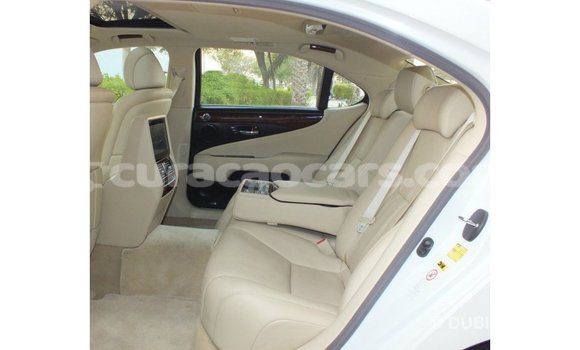 Buy Import Lexus LS White Car in Import - Dubai in Curacao Buy Import Lexus LS White Car in Import - Dubai in Curacao
