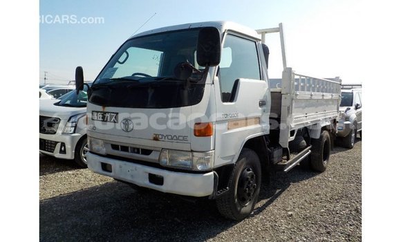 Buy Import Toyota Dyna White Car in Import - Dubai in Curacao Buy Import Toyota Dyna White Car in Import - Dubai in Curacao