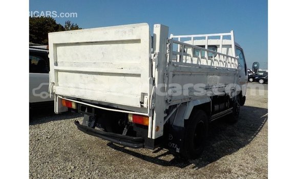 Buy Import Toyota Dyna White Car in Import - Dubai in Curacao Buy Import Toyota Dyna White Car in Import - Dubai in Curacao