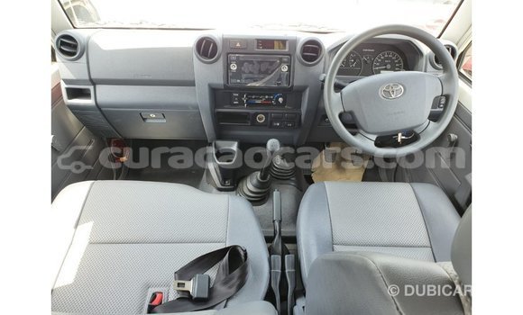 Buy Import Toyota Land Cruiser White Car in Import - Dubai in Curacao Buy Import Toyota Land Cruiser White Car in Import - Dubai in Curacao