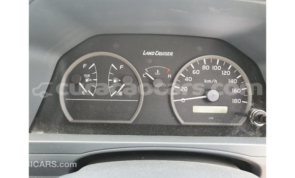 Buy Import Toyota Land Cruiser White Car in Import - Dubai in Curacao Buy Import Toyota Land Cruiser White Car in Import - Dubai in Curacao
