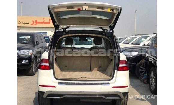 Buy Import Mercedes-Benz 190 (W201) White Car in Import - Dubai in Curacao Buy Import Mercedes-Benz 190 (W201) White Car in Import - Dubai in Curacao