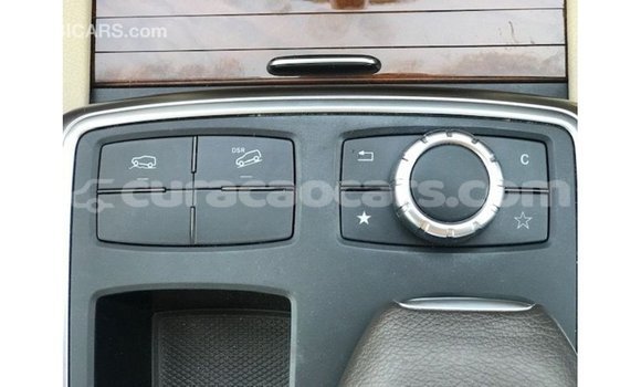 Buy Import Mercedes-Benz 190 (W201) White Car in Import - Dubai in Curacao Buy Import Mercedes-Benz 190 (W201) White Car in Import - Dubai in Curacao