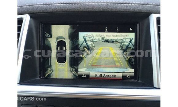 Buy Import Mercedes-Benz 190 (W201) White Car in Import - Dubai in Curacao Buy Import Mercedes-Benz 190 (W201) White Car in Import - Dubai in Curacao