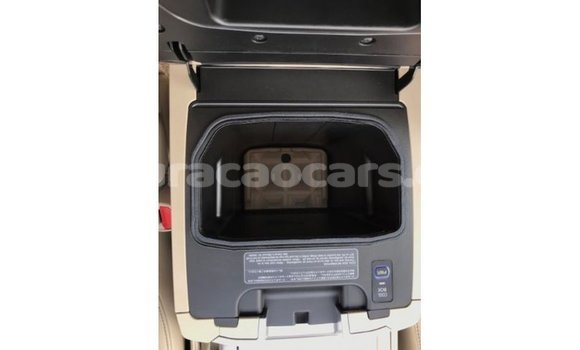 Buy Import Toyota Land Cruiser White Car in Import - Dubai in Curacao Buy Import Toyota Land Cruiser White Car in Import - Dubai in Curacao