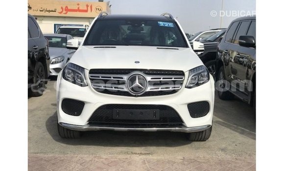 Buy Import Mercedes-Benz 190 (W201) White Car in Import - Dubai in Curacao Buy Import Mercedes-Benz 190 (W201) White Car in Import - Dubai in Curacao