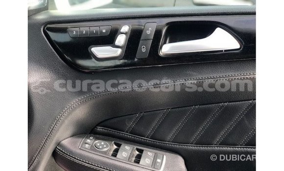 Buy Import Mercedes-Benz 190 (W201) White Car in Import - Dubai in Curacao Buy Import Mercedes-Benz 190 (W201) White Car in Import - Dubai in Curacao