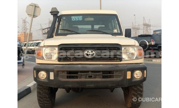 Buy Import Toyota Land Cruiser White Car in Import - Dubai in Curacao Buy Import Toyota Land Cruiser White Car in Import - Dubai in Curacao