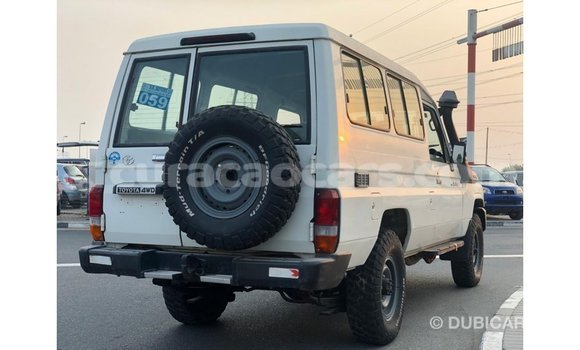 Buy Import Toyota Land Cruiser White Car in Import - Dubai in Curacao Buy Import Toyota Land Cruiser White Car in Import - Dubai in Curacao