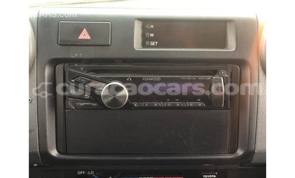 Buy Import Toyota Land Cruiser White Car in Import - Dubai in Curacao Buy Import Toyota Land Cruiser White Car in Import - Dubai in Curacao