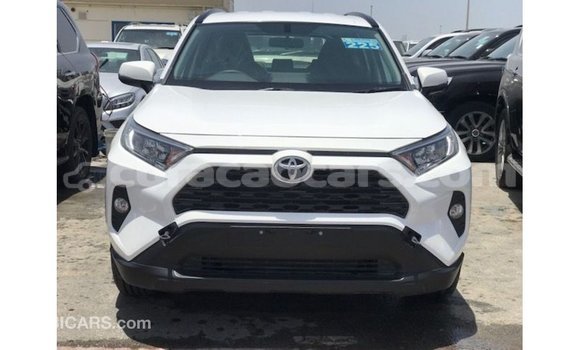 Buy Import Toyota 4Runner White Car in Import - Dubai in Curacao Buy Import Toyota 4Runner White Car in Import - Dubai in Curacao