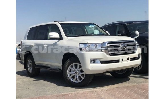 Buy Import Toyota Land Cruiser White Car in Import - Dubai in Curacao Buy Import Toyota Land Cruiser White Car in Import - Dubai in Curacao