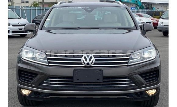 Buy Import Volkswagen Touareg Other Car in Import - Dubai in Curacao