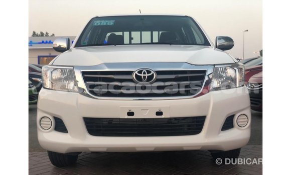 Buy Import Toyota Hilux White Car in Import - Dubai in Curacao Buy Import Toyota Hilux White Car in Import - Dubai in Curacao
