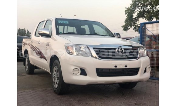 Buy Import Toyota Hilux White Car in Import - Dubai in Curacao Buy Import Toyota Hilux White Car in Import - Dubai in Curacao