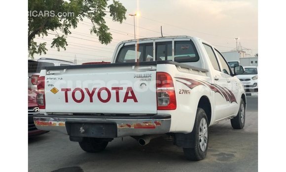 Buy Import Toyota Hilux White Car in Import - Dubai in Curacao Buy Import Toyota Hilux White Car in Import - Dubai in Curacao