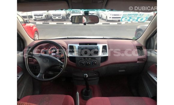Buy Import Toyota Hilux White Car in Import - Dubai in Curacao Buy Import Toyota Hilux White Car in Import - Dubai in Curacao