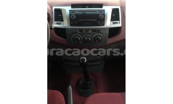 Buy Import Toyota Hilux White Car in Import - Dubai in Curacao Buy Import Toyota Hilux White Car in Import - Dubai in Curacao