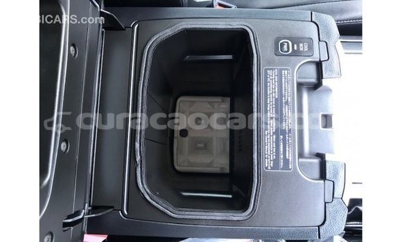 Buy Import Toyota Land Cruiser White Car in Import - Dubai in Curacao Buy Import Toyota Land Cruiser White Car in Import - Dubai in Curacao